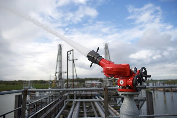 Löschmonitor im Einsatz, seitliche Ansicht