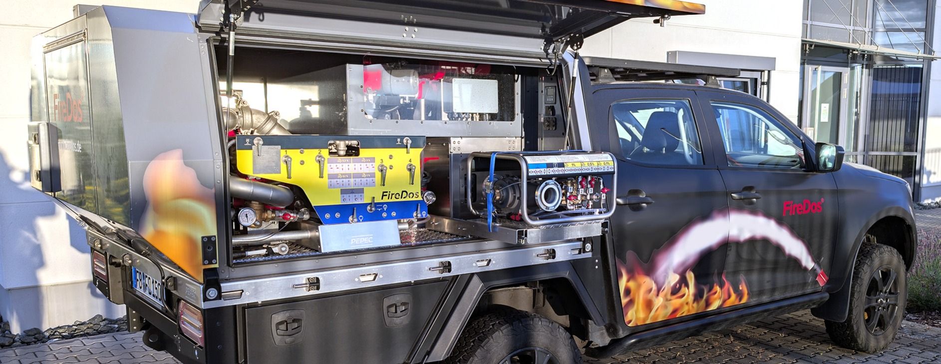 FireDos-Truck, seitliche Ansicht