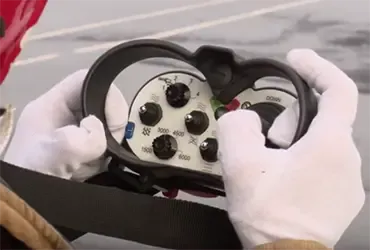 Teaser "Löschmonitore schützen Gefahrgüter in Frachthafen"