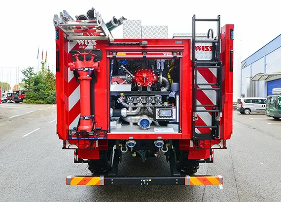 Tanker fire engine with integrated FD3000 proportioning system from FireDos